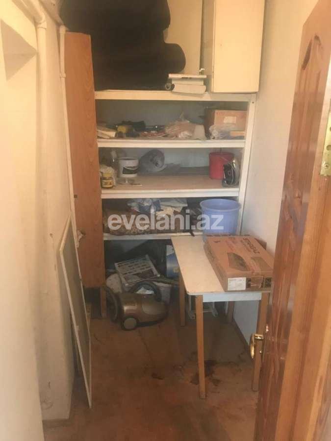 Rent, old building, 2 room, 60 m², Elmlar Akademiyası m.