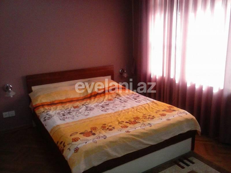 Rent, old building, 3 room, 120 m², Sabail r.