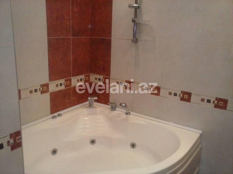 Rent, old building, 3 room, 120 m², Sabail r.