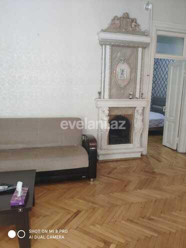 Kirayə verilir, köhnə tikili, 2 otaqlı, 68 m², İçəri Şəhər m.