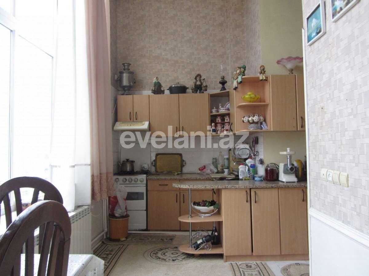 Продаётся, вторичка, 13-комнаты, 370 m², Сахил m.