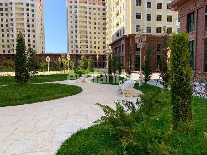 Satılır, yeni tikili, 3 otaqlı, 120 m², Elmlər Akademiyası m.