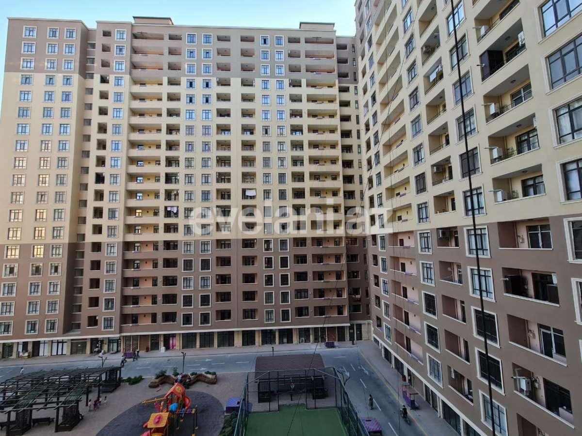 Satılır, yeni tikili, 3 otaqlı, 90 m², İnşaatçılar m.