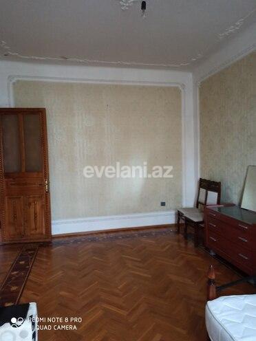 Kirayə verilir, köhnə tikili, 3 otaqlı, 90 m², Elmlər Akademiyası m.