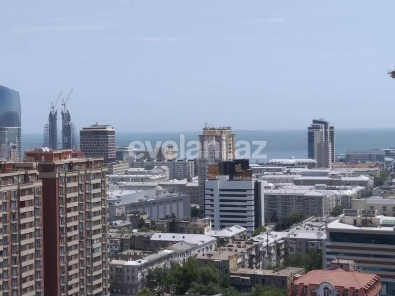 Satılır, yeni tikili, 3 otaqlı, 150 m², 28 may m.