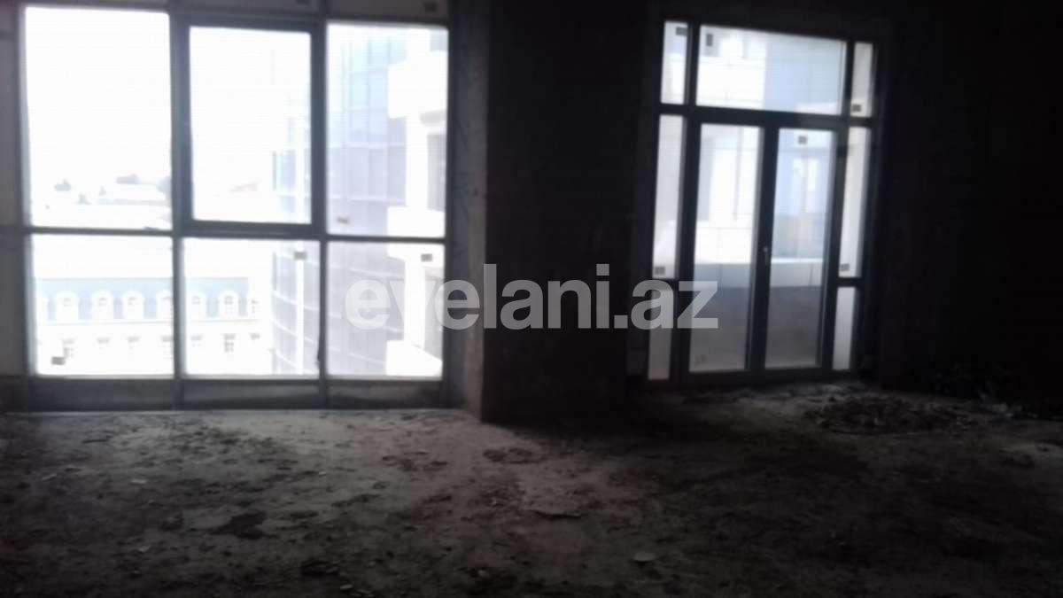 Sale, new building, 4 room, 232 m², Nasimi r.