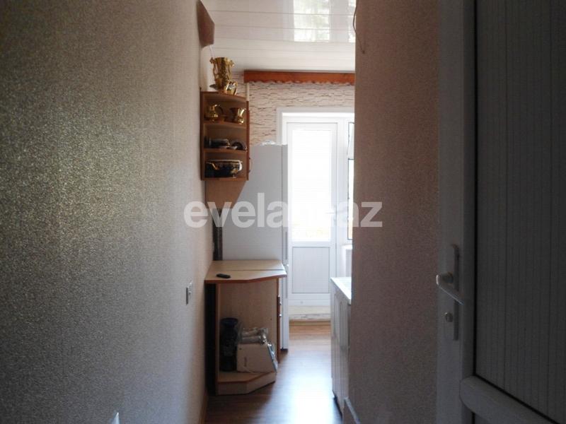 Sale, old building, 1 room, 31 m², Inshaatchilar m.