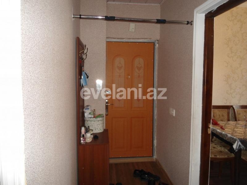 Sale, old building, 1 room, 31 m², Inshaatchilar m.