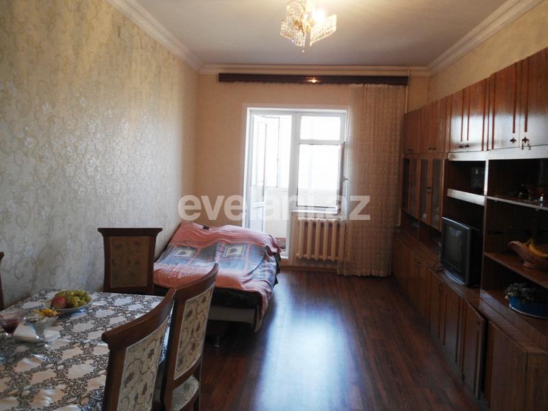 Sale, old building, 1 room, 31 m², Inshaatchilar m.