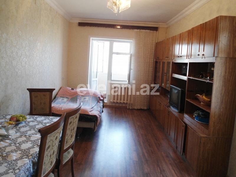 Sale, old building, 1 room, 31 m², Inshaatchilar m.