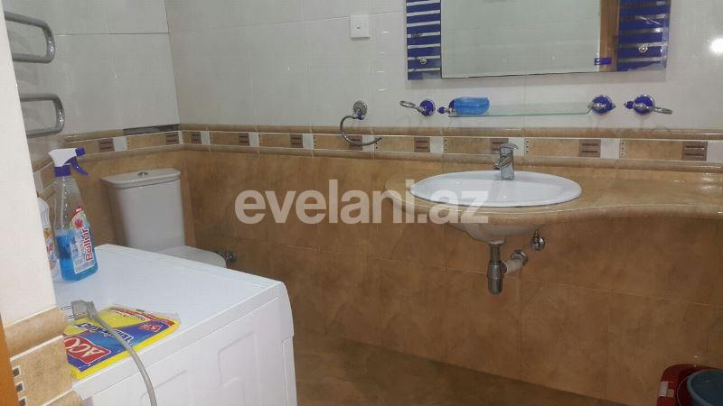 Satılır, yeni tikili, 3 otaqlı, 156 m², 28 may m.