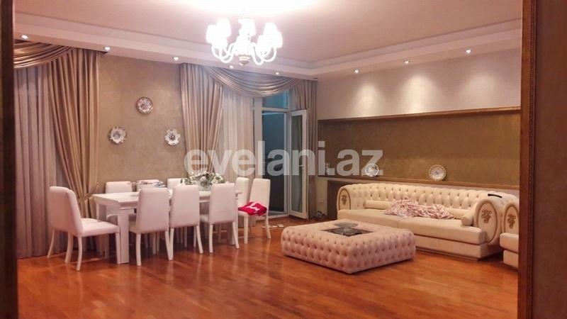 Satılır, yeni tikili, 4 otaqlı, 200 m², 28 may m.