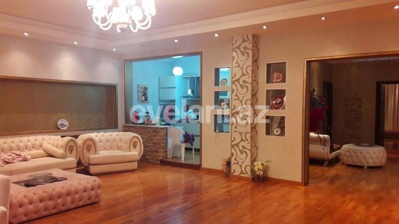 Satılır, yeni tikili, 4 otaqlı, 200 m², 28 may m.