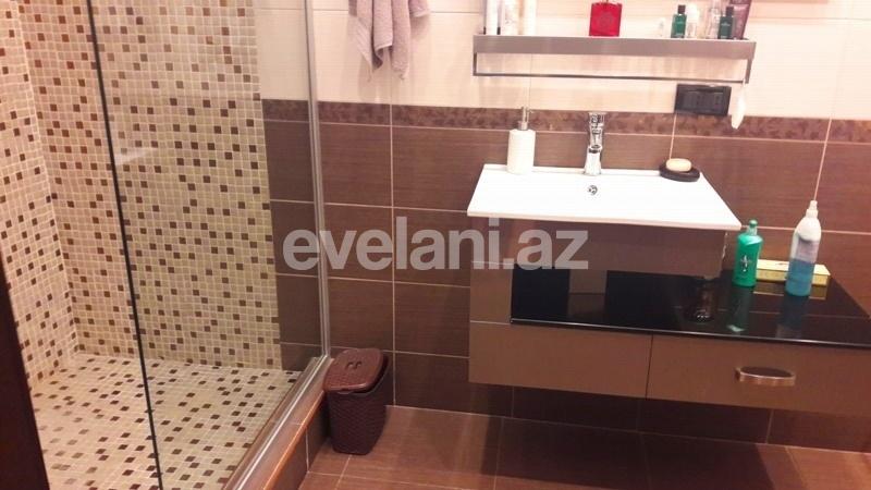 Satılır, yeni tikili, 4 otaqlı, 200 m², 28 may m.