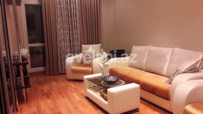 Satılır, yeni tikili, 4 otaqlı, 200 m², 28 may m.