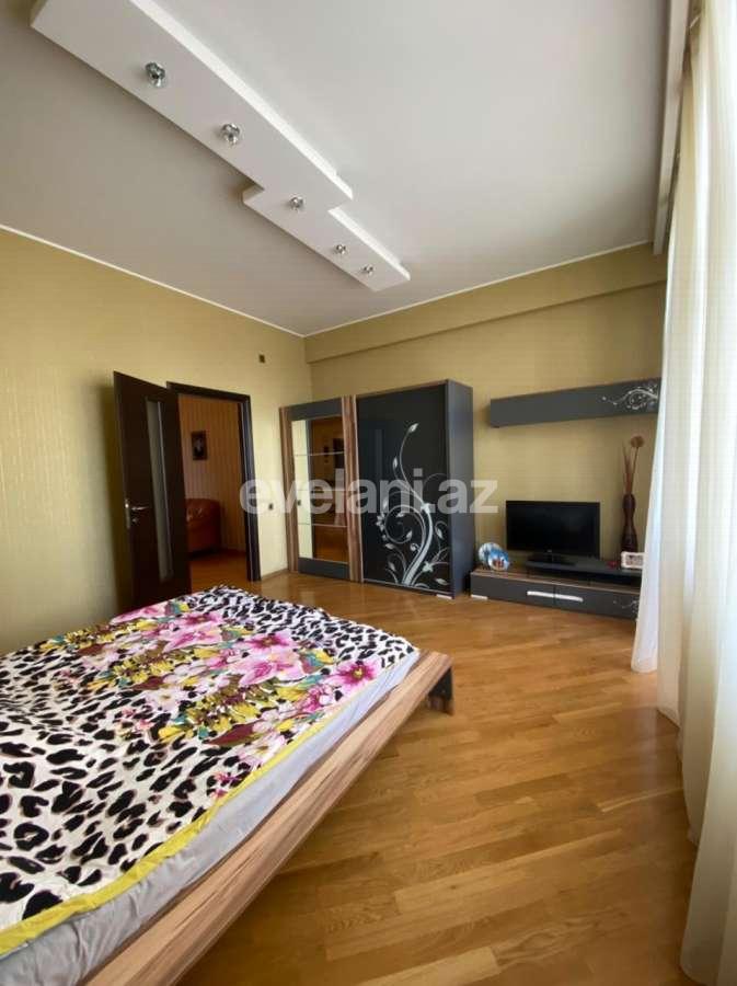 Satılır, yeni tikili, 3 otaqlı, 160 m², Elmlər Akademiyası m.