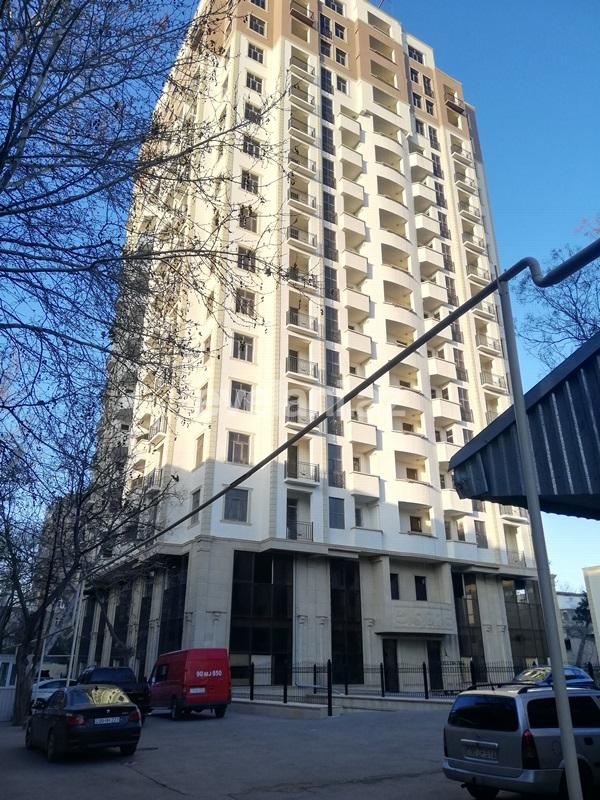 Satılır, yeni tikili, 5 otaqlı, 204 m², Gənclik m.