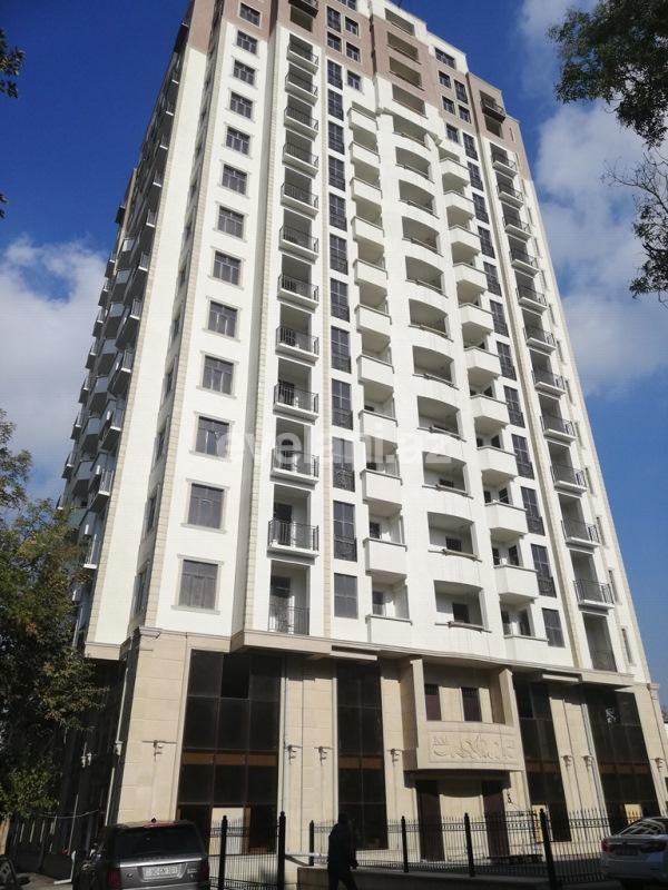 Satılır, yeni tikili, 5 otaqlı, 204 m², Gənclik m.