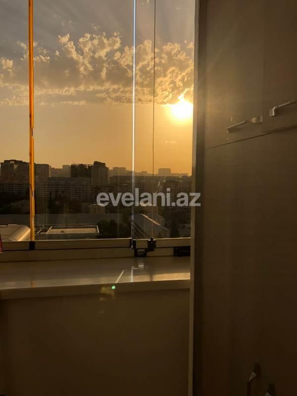 Satılır, yeni tikili, 2 otaqlı, 86 m², Azadlıq prospekti m.