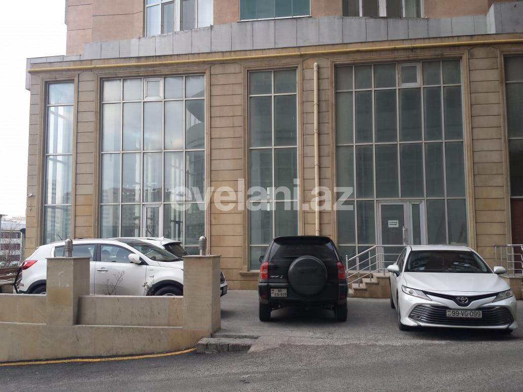 Продаётся, объект, 350 m², Элмляр Академиясы m.