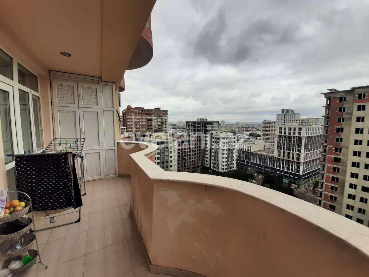 Satılır, yeni tikili, 4 otaqlı, 180 m², Gənclik m.