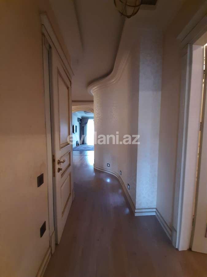 Satılır, yeni tikili, 4 otaqlı, 180 m², Gənclik m.