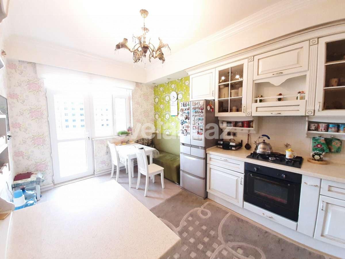 Satılır, yeni tikili, 4 otaqlı, 180 m², Gənclik m.