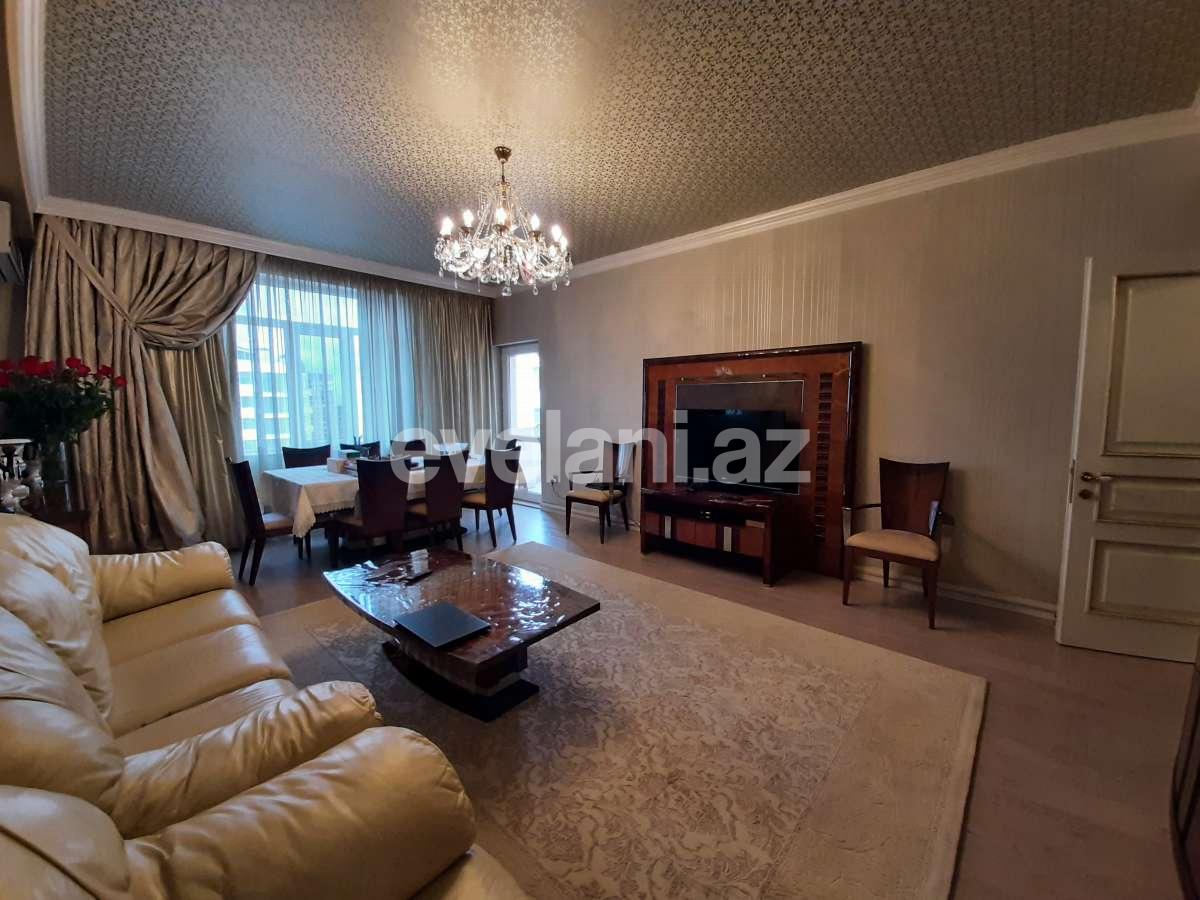 Satılır, yeni tikili, 4 otaqlı, 180 m², Gənclik m.