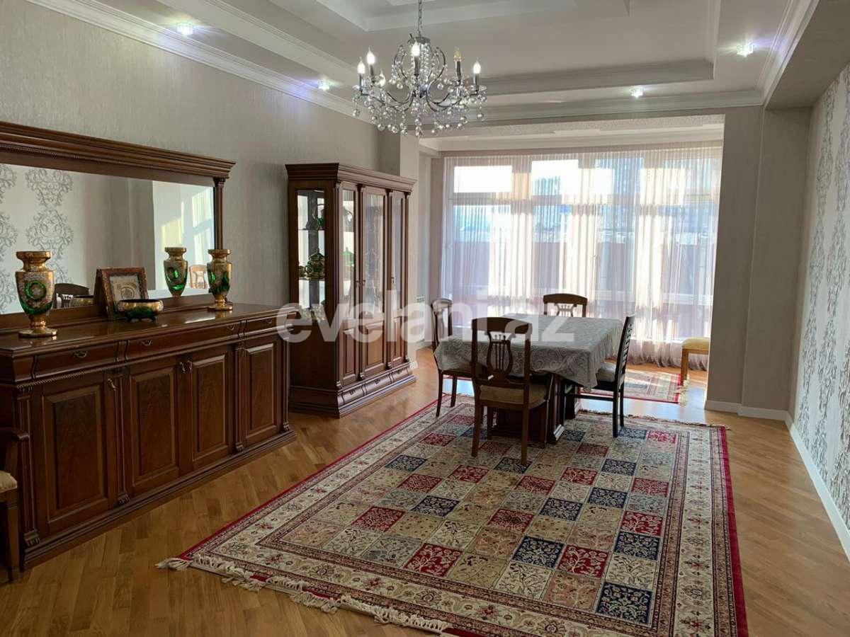 Satılır, yeni tikili, 3 otaqlı, 161 m², Şah İsmayıl Xətai m.