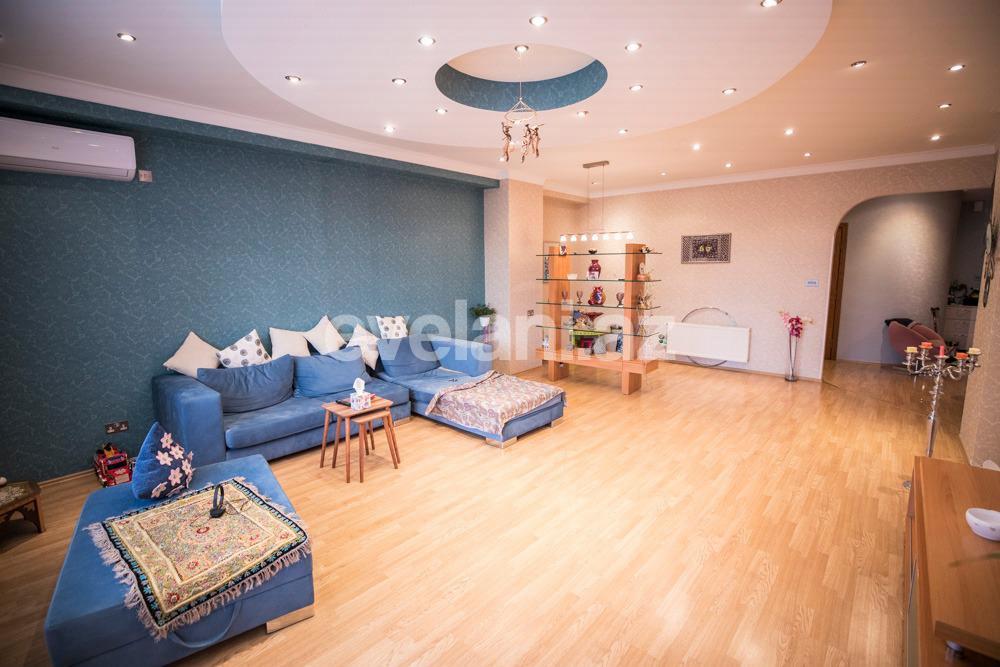 Satılır, yeni tikili, 3 otaqlı, 177 m², Şah İsmayıl Xətai m.