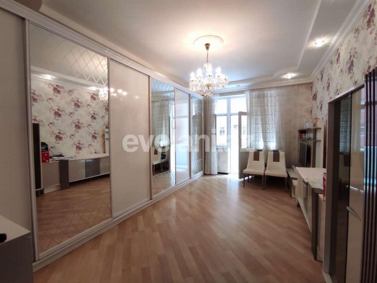 Satılır, yeni tikili, 3 otaqlı, 148 m², Şah İsmayıl Xətai m.