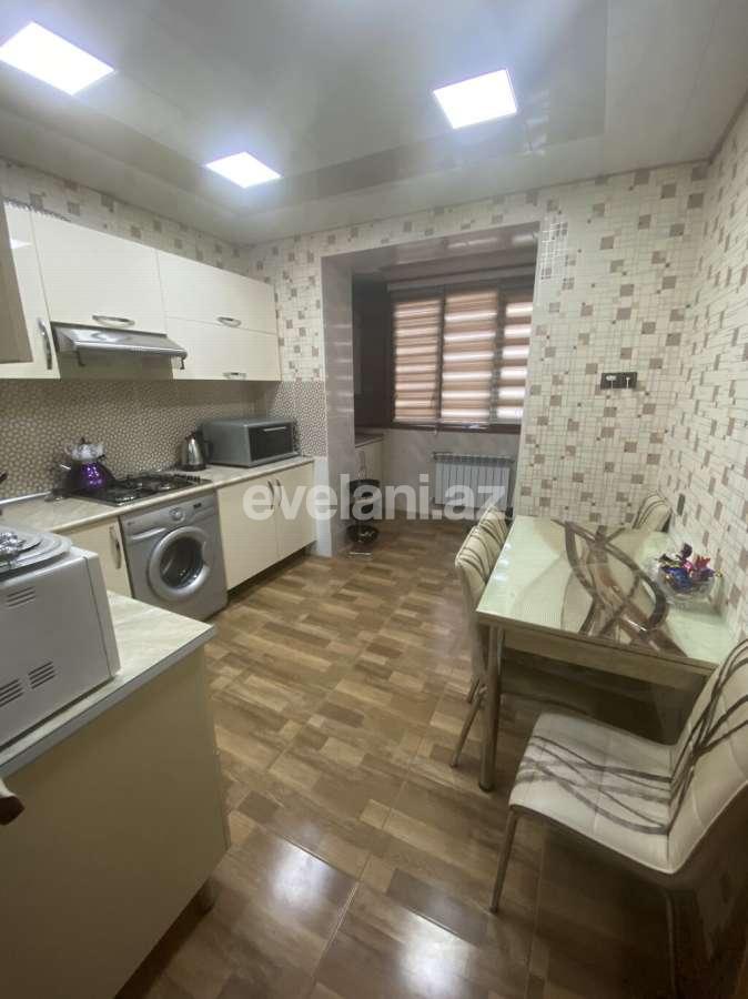 Sale, old building, 3 room, 70 m², Yeni Guneshli d.
