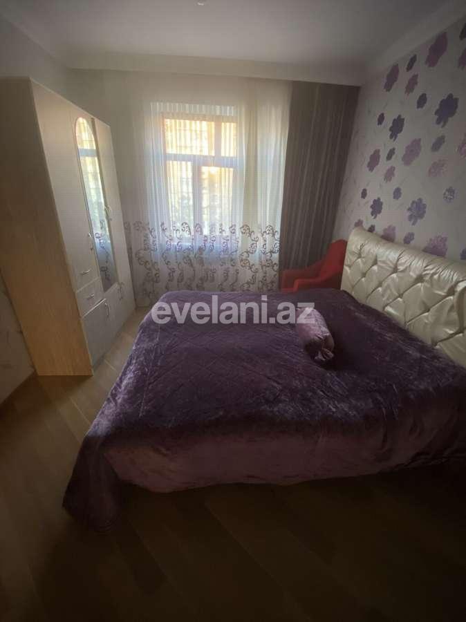 Sale, old building, 3 room, 70 m², Yeni Guneshli d.