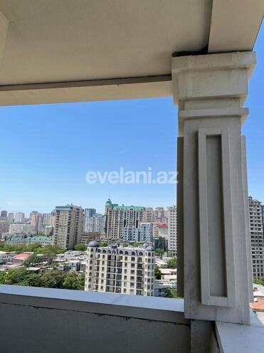 Sale, new building, 2 room, 125.22 m², Nasimi r.