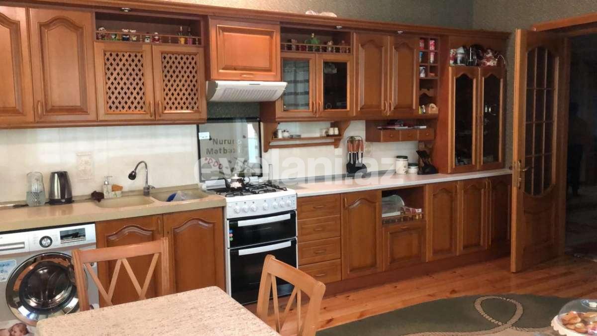 Sale, garden / house, 5 room, 200 m², Bina d.