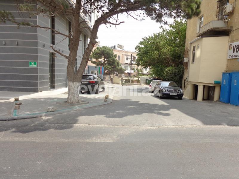 Satılır, yeni tikili, 2 otaqlı, 70 m², Elmlər Akademiyası m.