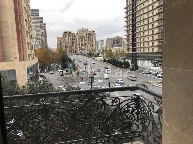 Rent, old building, 2 room, 65 m², Shah Ismail Khatai m.