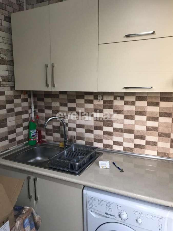 Kirayə verilir, köhnə tikili, 2 otaqlı, 70 m², Xalqlar Dostluğu m.