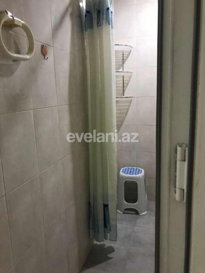 Kirayə verilir, köhnə tikili, 2 otaqlı, 70 m², Xalqlar Dostluğu m.