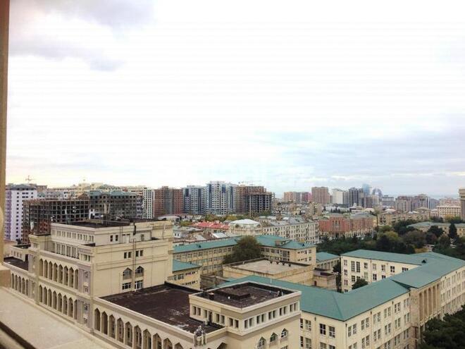 Satılır, yeni tikili, 4 otaqlı, 180 m², Nəsimi r.