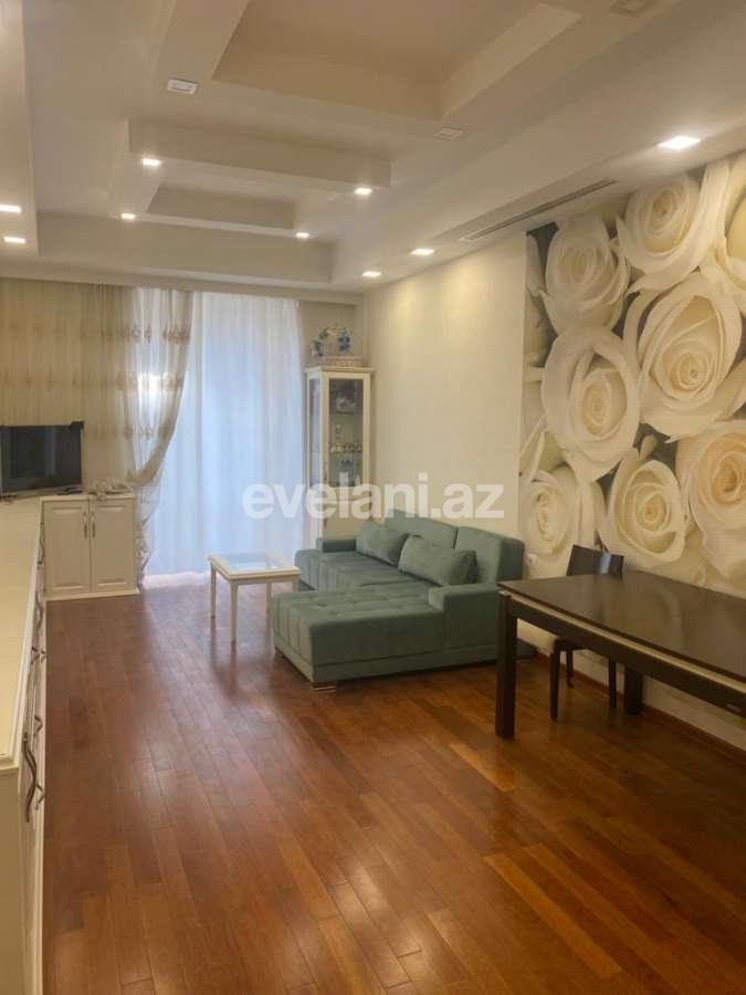 Satılır, yeni tikili, 2 otaqlı, 74 m², Səbail r.
