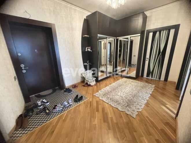 Satılır, yeni tikili, 4 otaqlı, 167 m², Gənclik m.