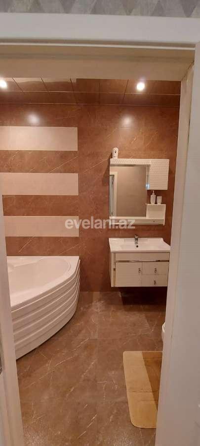 Rent, new building, 3 room, 132 m², 28 may m.