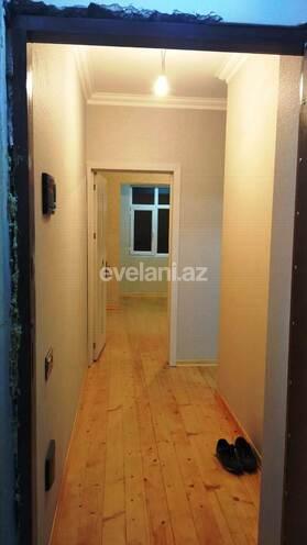 Sale, old building, 1 room, 40 m², Bakikhanov d.