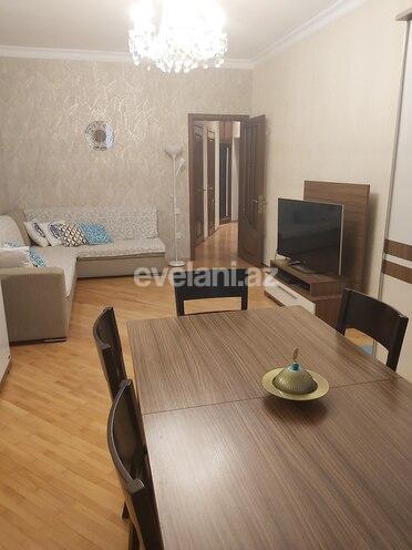 Sale, new building, 2 room, 77 m², Inshaatchilar m.