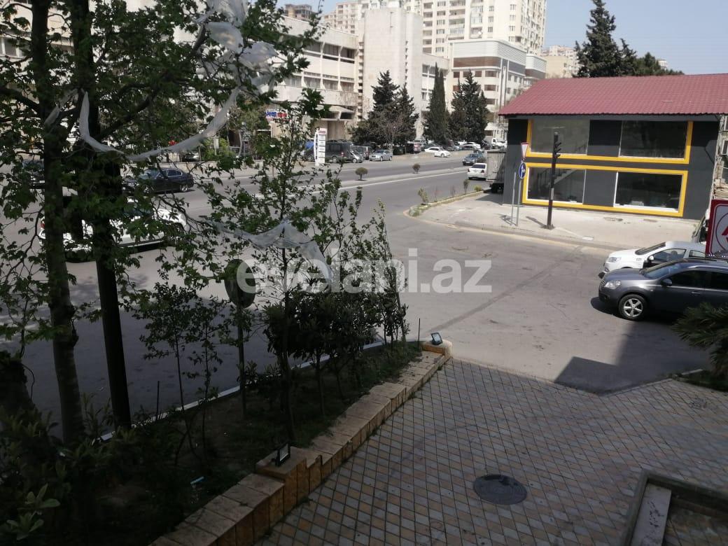 Kirayə verilir, obyekt, 200 m², Elmlər Akademiyası m.