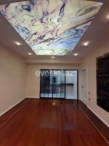 Satılır, yeni tikili, 2 otaqlı, 75 m², 28 may m.