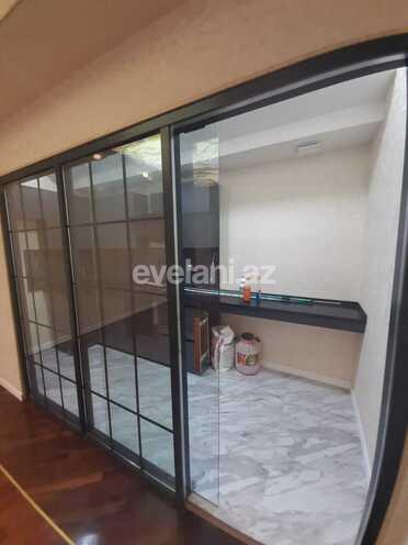 Satılır, yeni tikili, 2 otaqlı, 75 m², 28 may m.