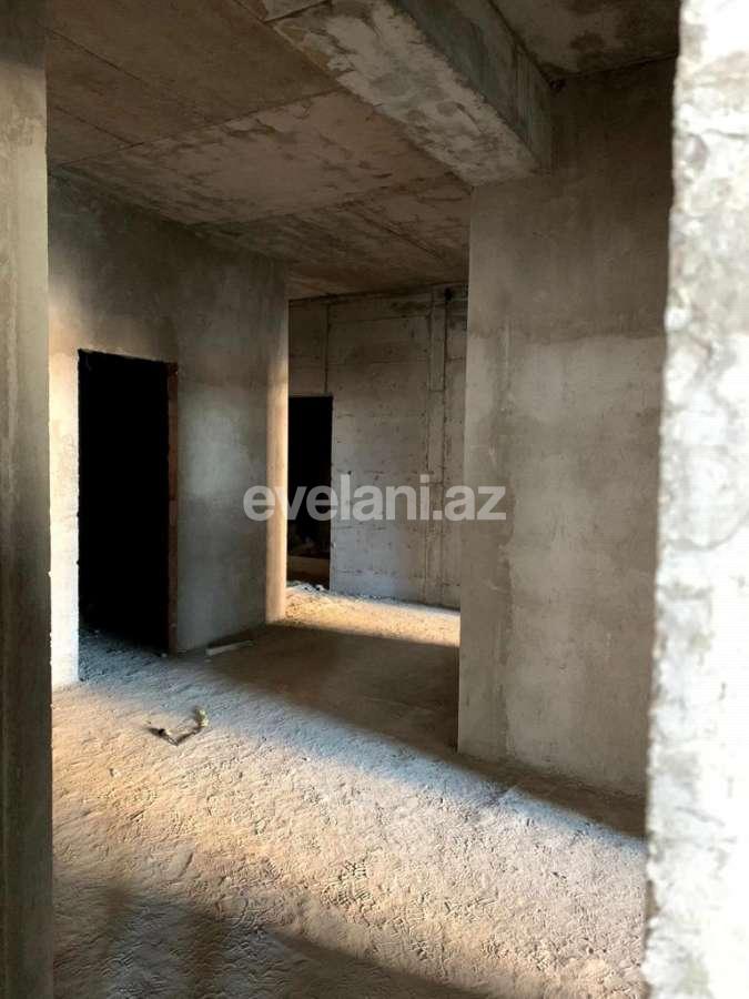 Satılır, yeni tikili, 4 otaqlı, 206 m², 28 may m.