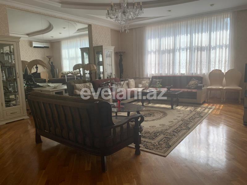 Satılır, yeni tikili, 3 otaqlı, 150 m², Elmlər Akademiyası m.